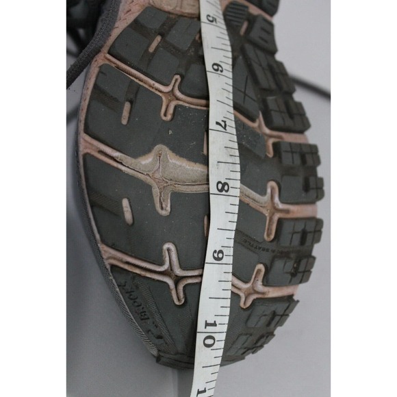 Brooks Women’s Ghost 13, Gray Running Shoes, Size 9 **photos - Picture 14 of 15